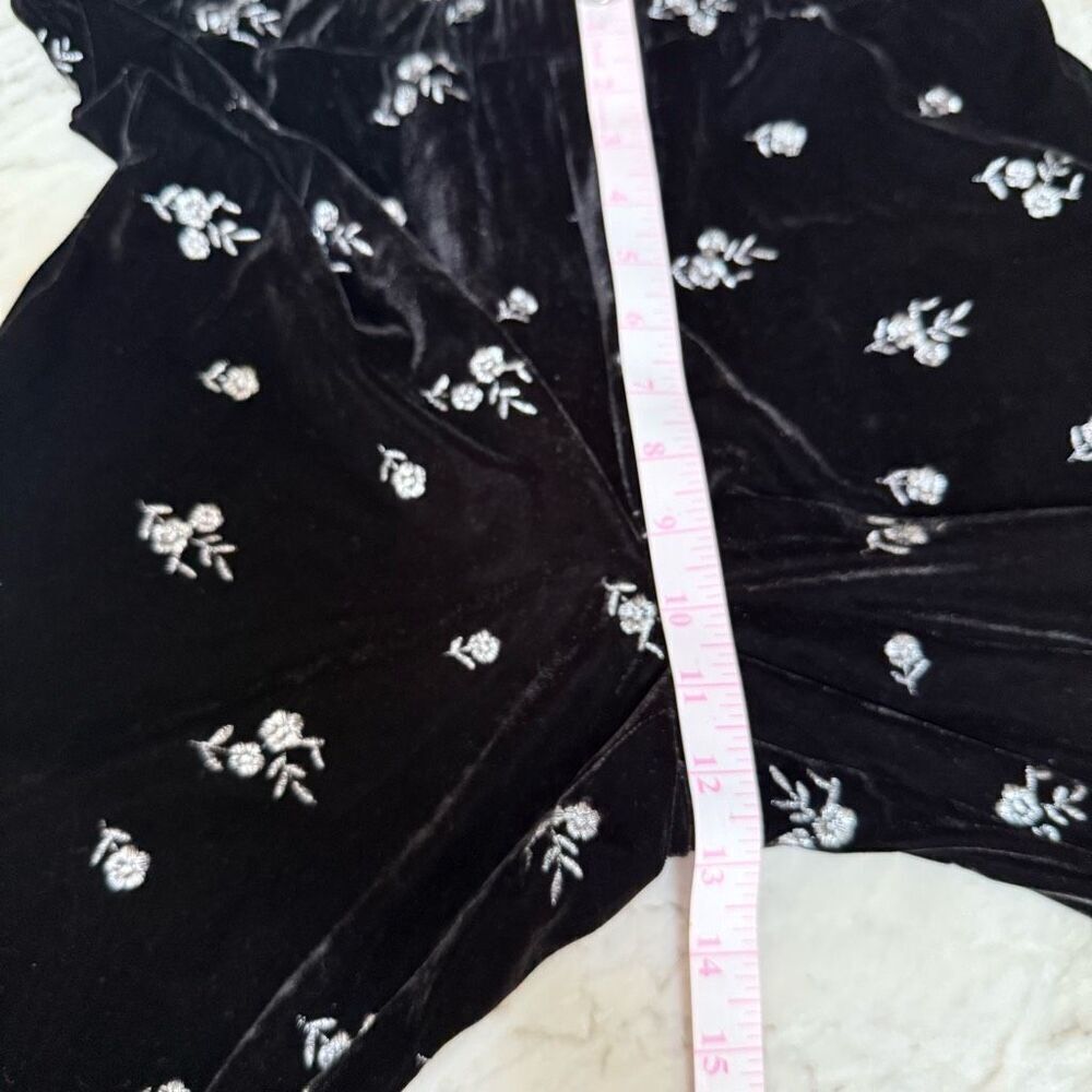 Avec Les Filles black stretch floral embroidered pants flare size M NWT - Picture 8 of 10